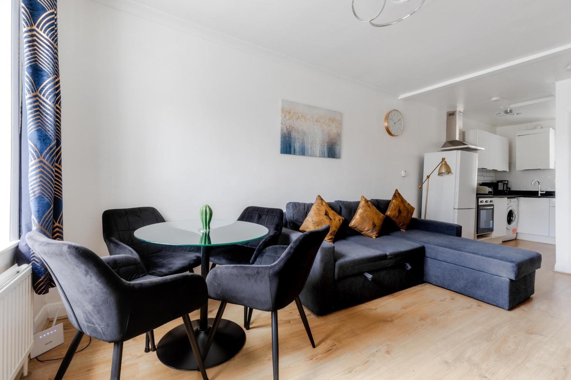 Cozy 1 Bedroom Flat Paddington 런던 객실 사진